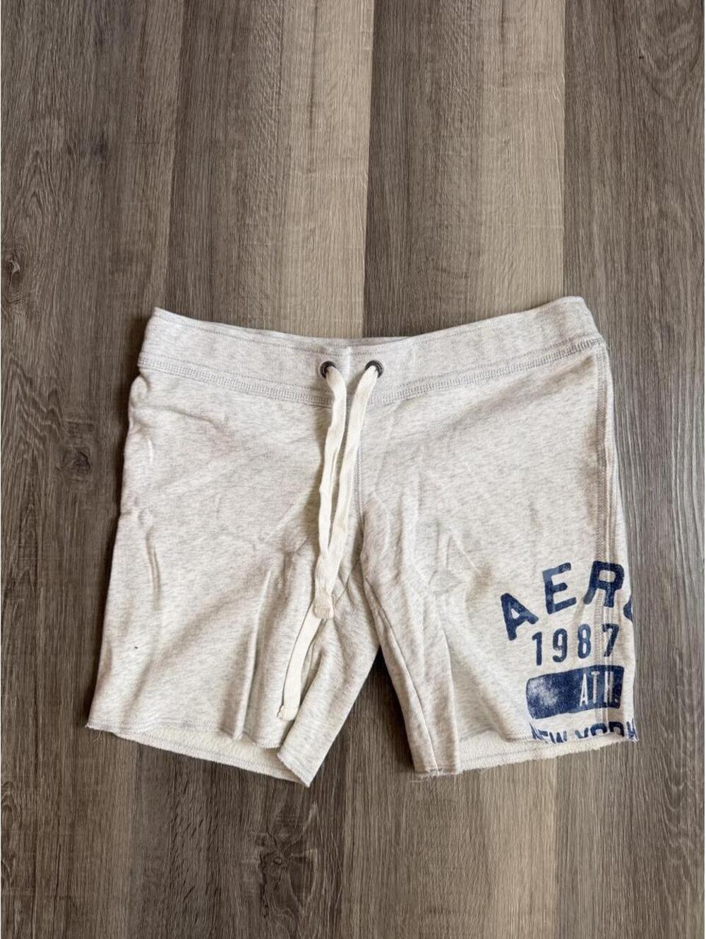 Y2k Aeropostale cream & tan shorts sz M #aeropostale #summer